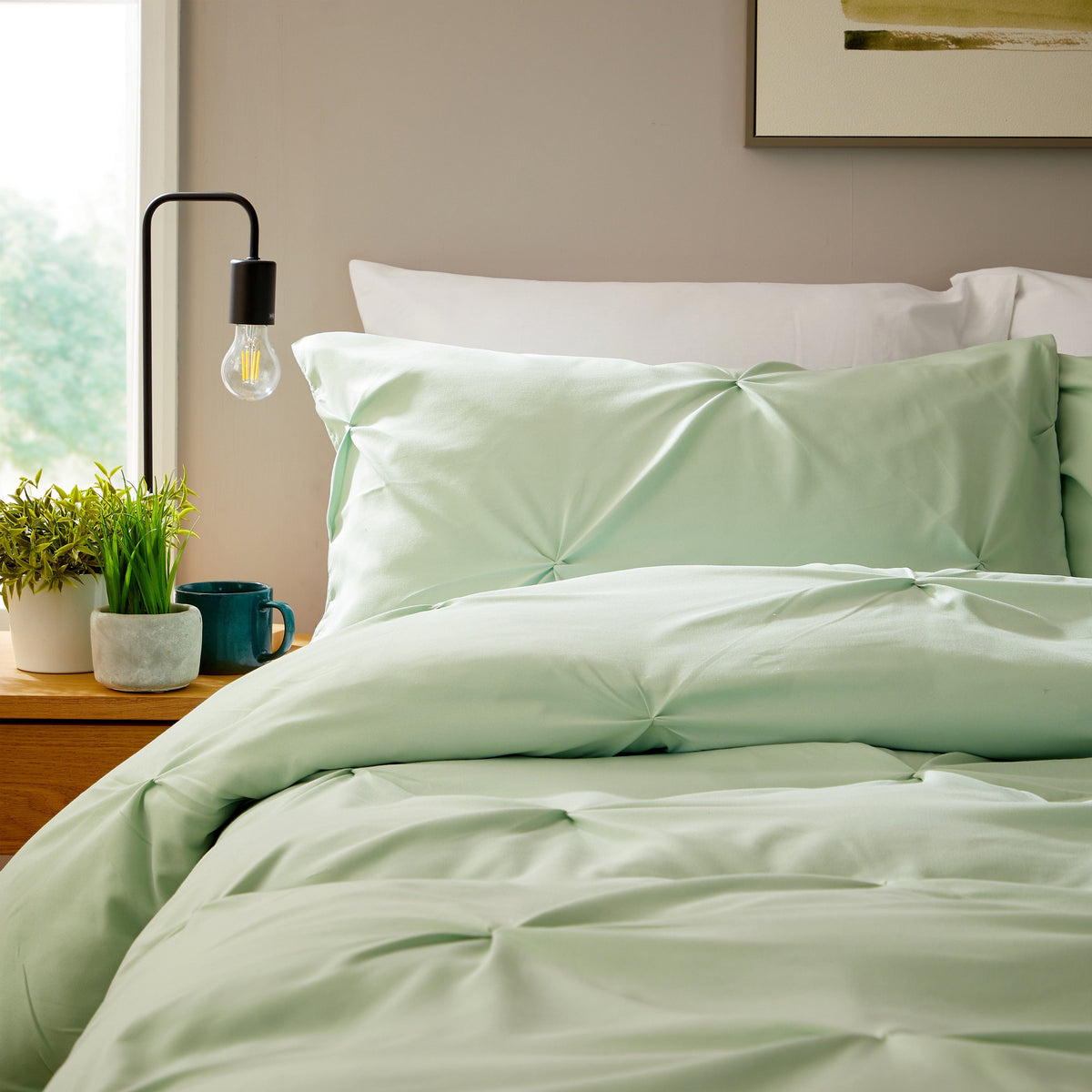 Pintuck Sage Green Microfibre Duvet Cover Set With Pillowcases